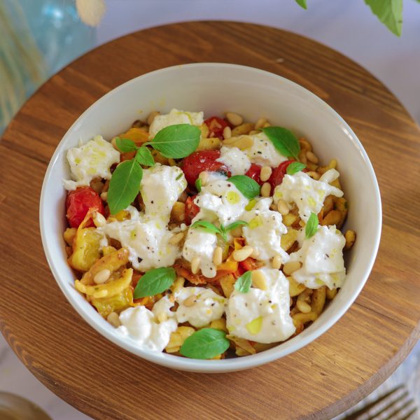 Spätzle tomates cerises burrata