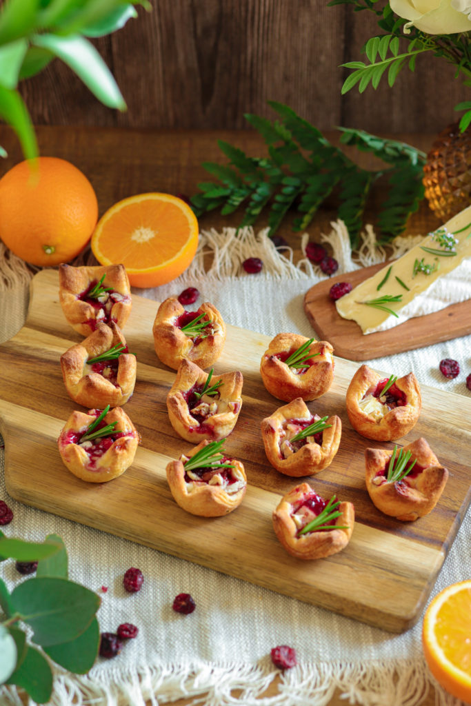 Feuilletés brie confiture de cerises griottes