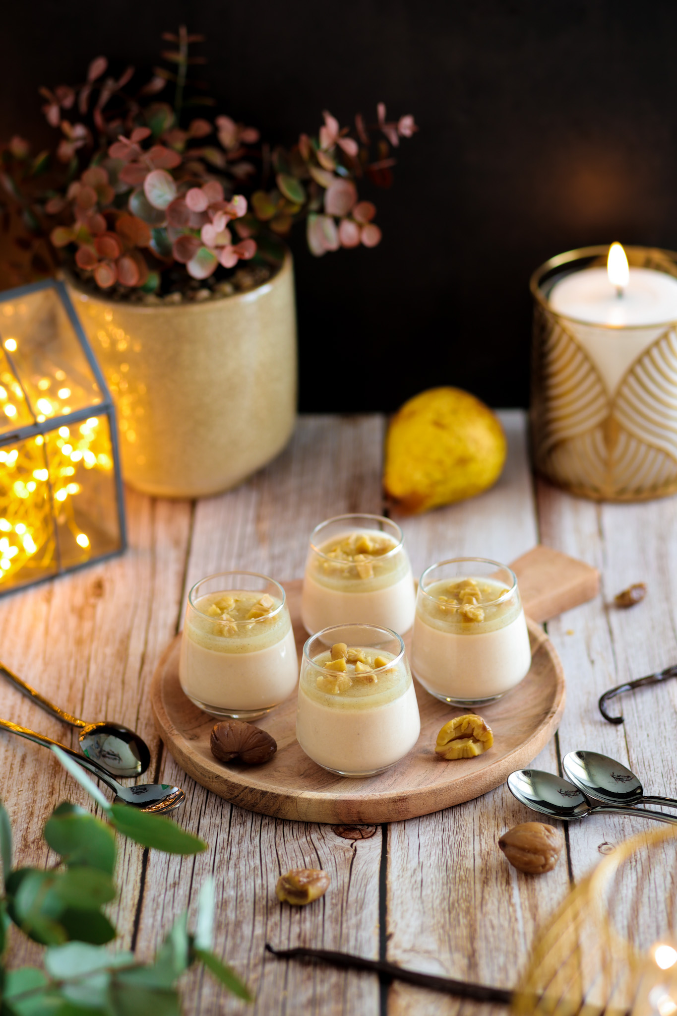 Panna cotta à la crème de marrons et coulis de poire vanillée
